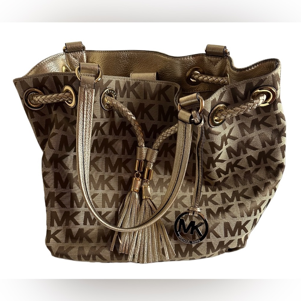 Michael Kors Jet Set Logo Tote